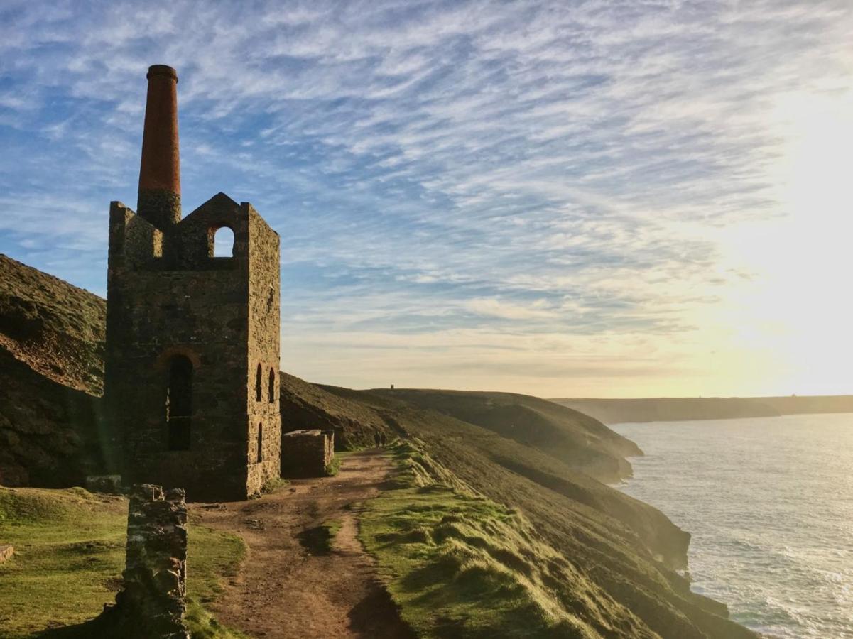 Idyllic Cottage - Near St Agnes And Porthtowan Mount Hawke ภายนอก รูปภาพ
